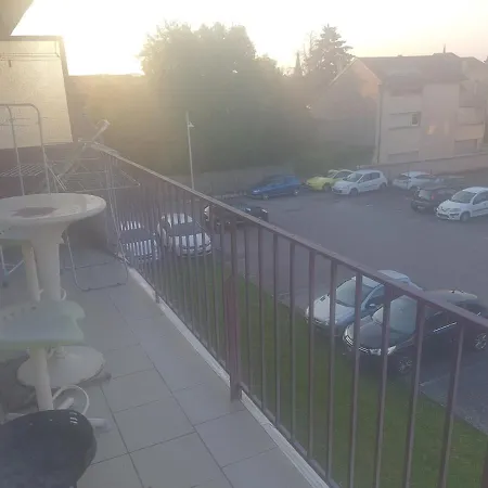Apartment 32 M2, 1 Bedroom, Living Room, Terrace, Parking *